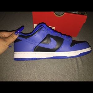 Nike dunks low